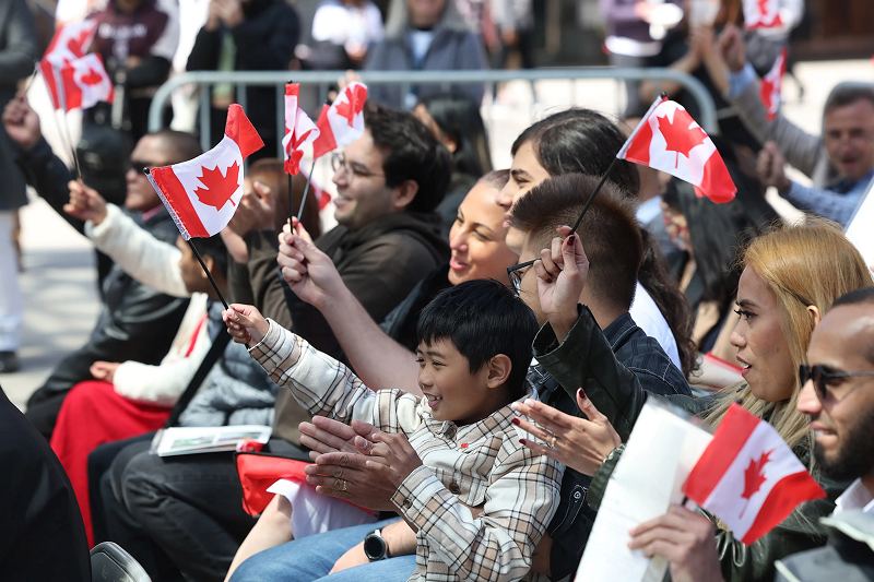CHÍNH SÁCH NHẬP CƯ MỚI TẠI CANADA: SIẾT CHẶT HƠN, TẬP TRUNG BỀN VỮNG